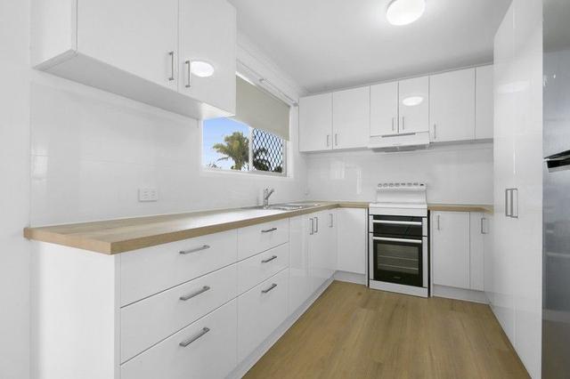 11 Onslow Street, QLD 4211