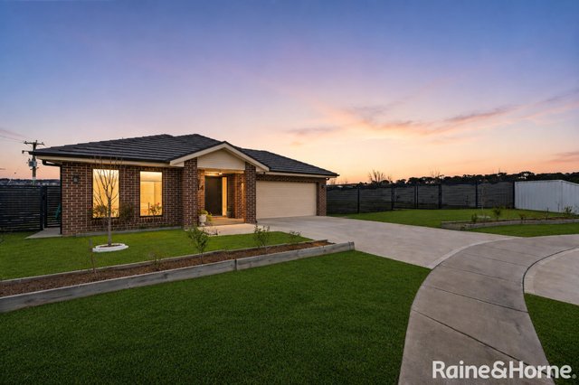 44 Aston Martin Drive, NSW 2580