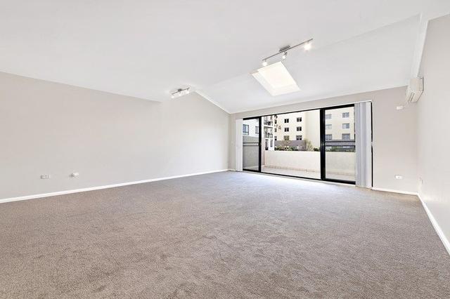 1/104 William Street, NSW 2046