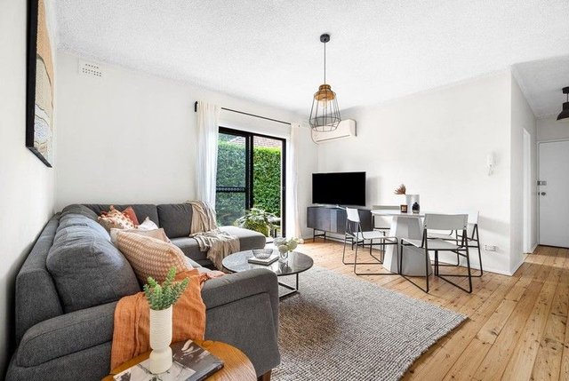 4/51A Woodcourt Street, NSW 2204