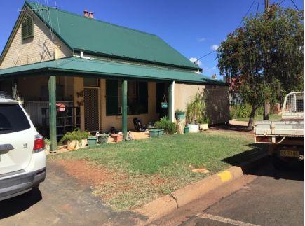 10 Harcourt Street, NSW 2835