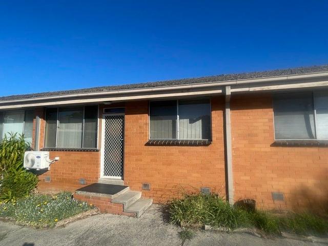 2/1-9 Lawn Road, VIC 3174