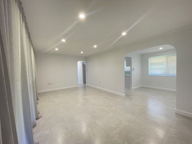 17 Cooyar St, QLD 4034