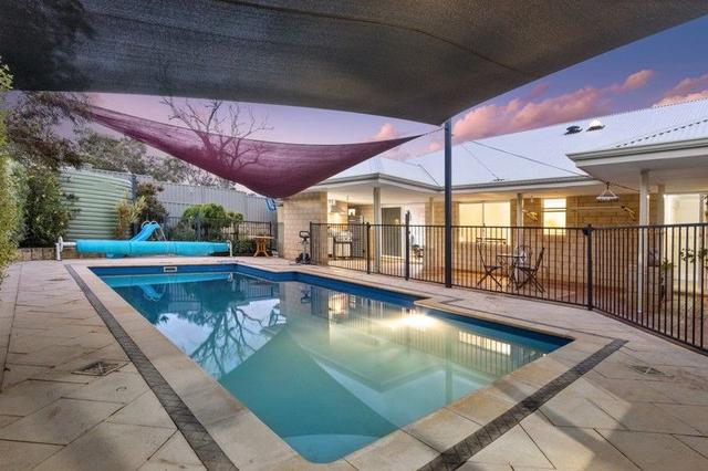 12 Brora Grove, WA 6056