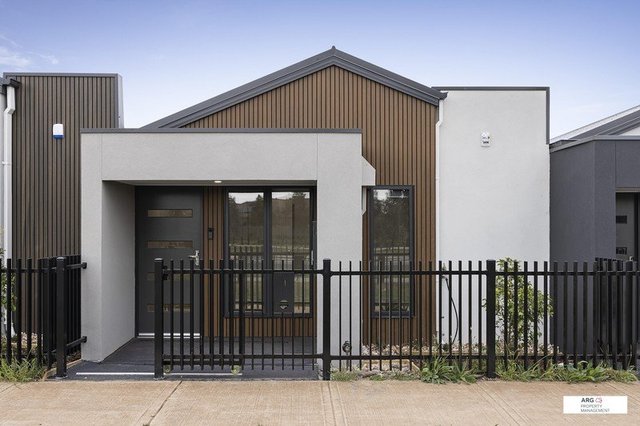 5 Biota Walk, VIC 3338