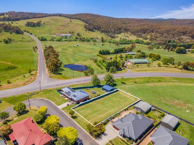 2 Blenheim, NSW 2787