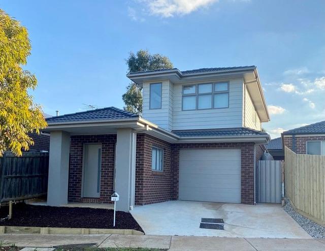 15 Peter Pan Crescent, VIC 3337