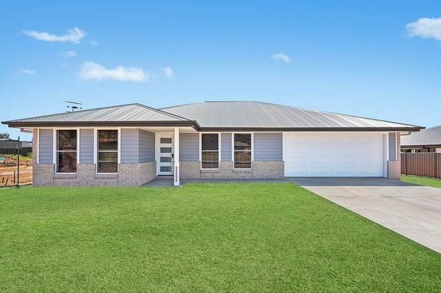 12 Davis Crescent, NSW 2850