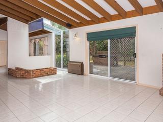 13 Escape Pl Malua Bay Web Living3