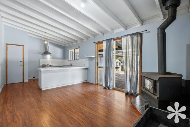 2 Flux Way, WA 6122