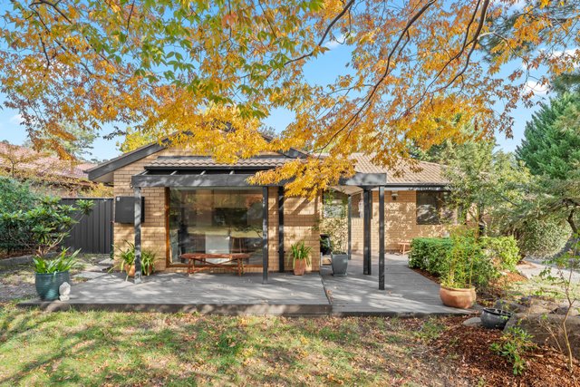 6 Adey Place, ACT 2607