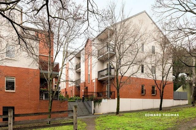 4/8 Mawbey Street, VIC 3031