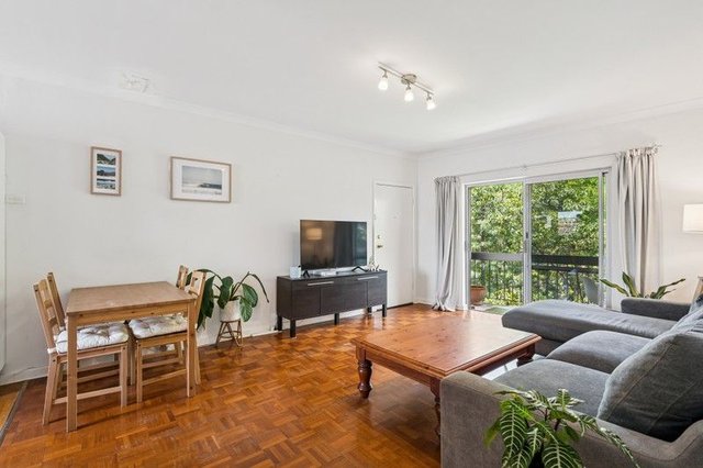 12/11 Outram Street, WA 6005