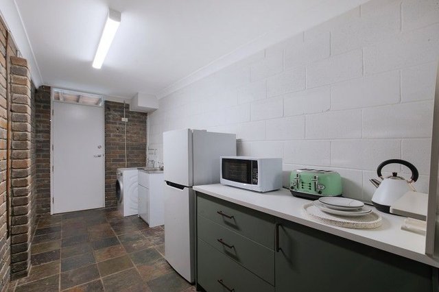 2/300 Lutwyche Road, QLD 4030