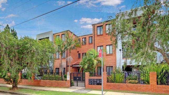 2/26-28 Melvin Street, NSW 2209