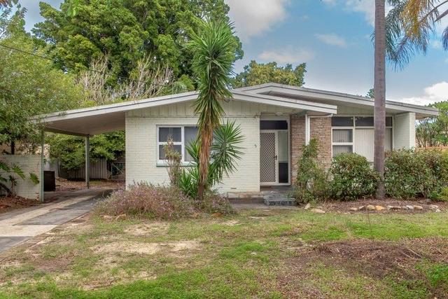 5 Kathleen Close, WA 6057