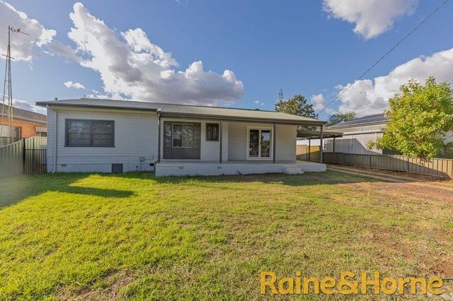 216 Myall Street, NSW 2830