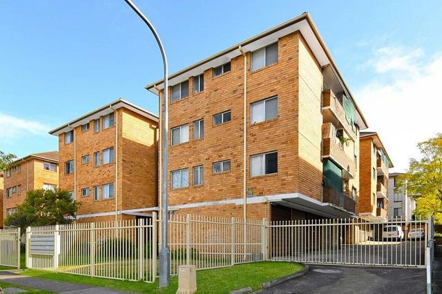 1/11 Forbes Street, NSW 2170