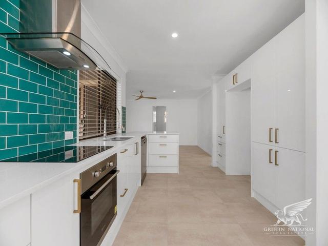 3 Taronga Street, QLD 4021