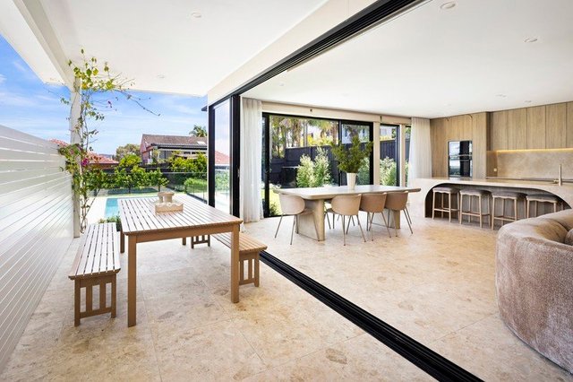 10 Kangaroo Road, NSW 2097