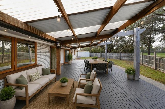 10 Huon Court, VIC 3036