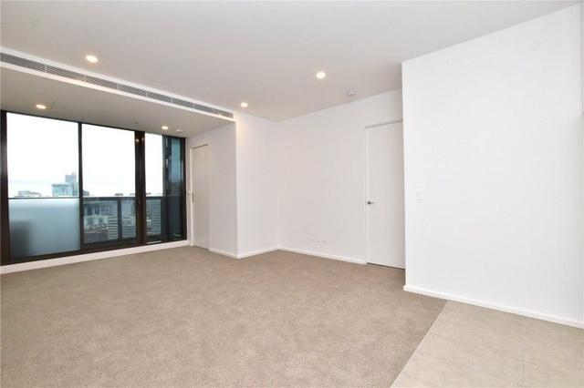 2004/81 City Road, VIC 3006