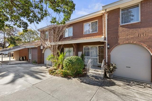4/54 The Grove Grove, VIC 3058