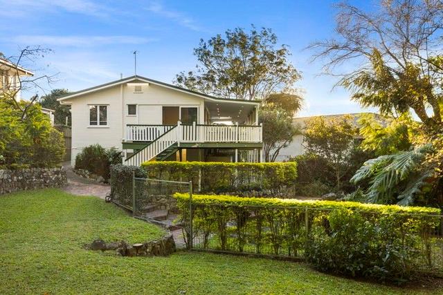 134 Clough Street, QLD 4122