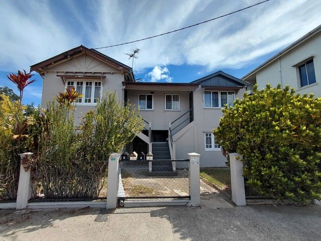 2/174 Edith St, QLD 4860