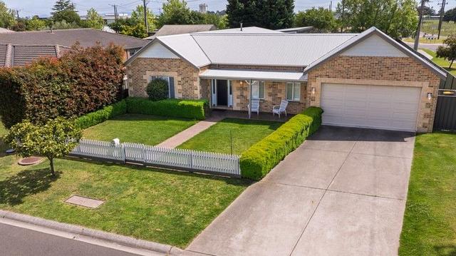 2 Brolga Place, VIC 3850