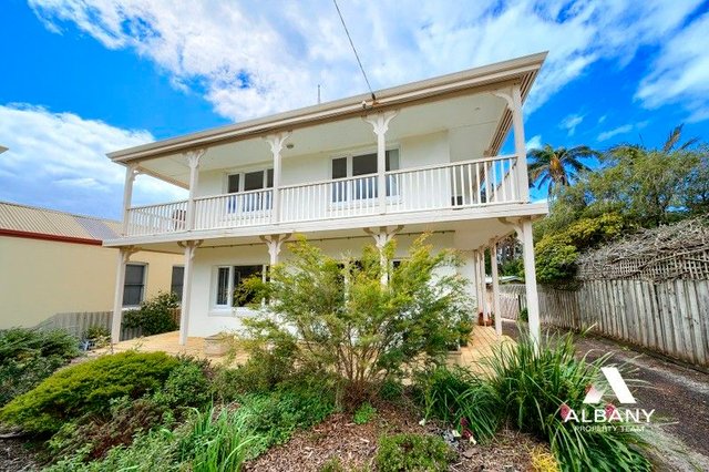 26 Parade Street, WA 6330