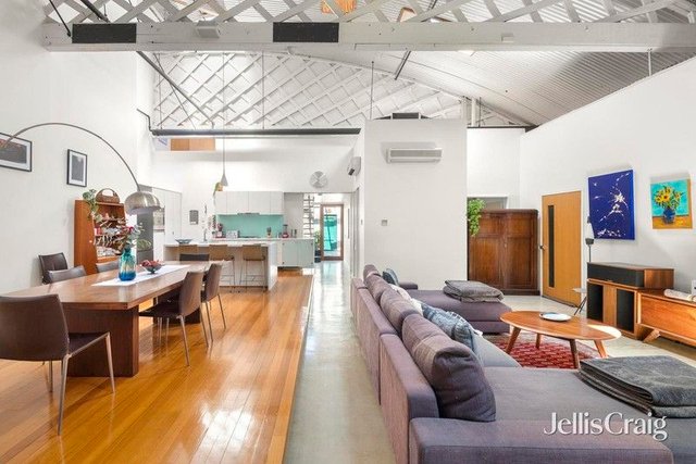 2 Tripovich Street, VIC 3056