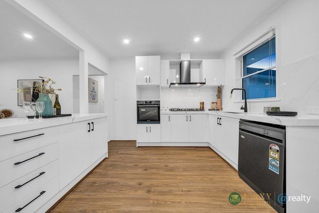 17 Henderson Street, VIC 3028