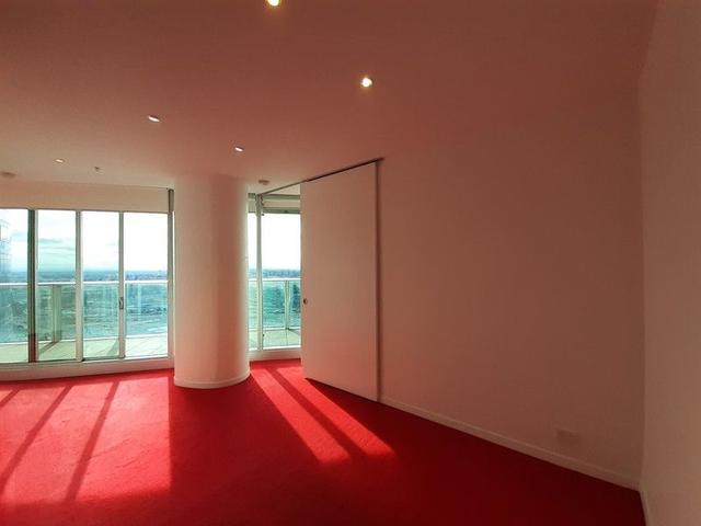 2401/231 Harbour Esplanade, VIC 3008