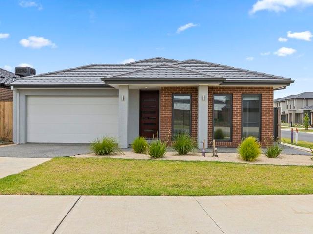 82 Fairground Promenade, VIC 3806