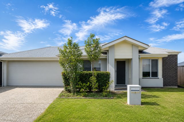 5/116-118 Oakey Flat Road, QLD 4506