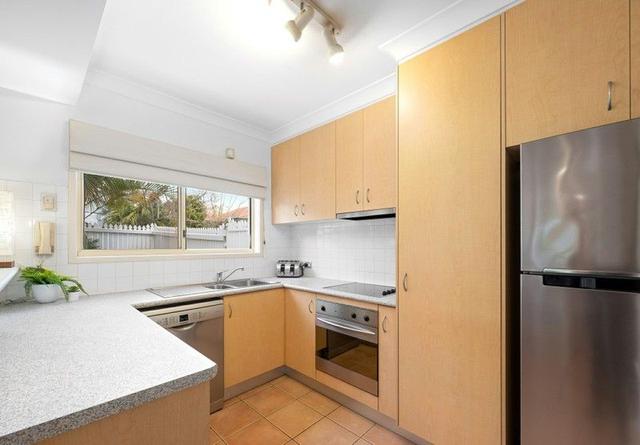 4/21 Simon Street, QLD 4104