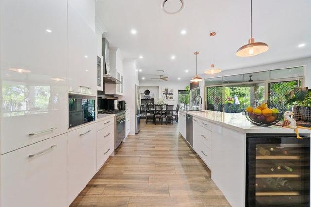 13 Des Quinlan Crescent, QLD 4228