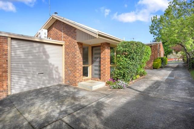 2/18 Deschamps Street, VIC 3140