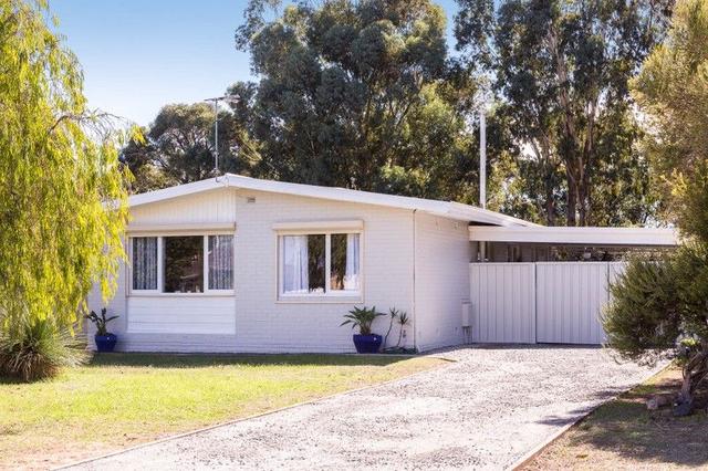 7 Kiama Road, WA 6112