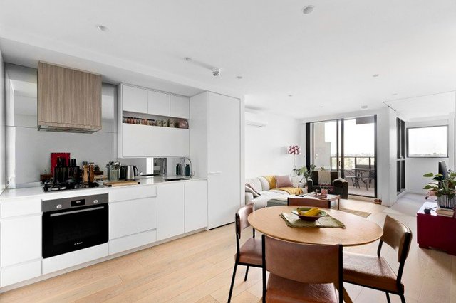 615/11 Urquhart Street, VIC 3058