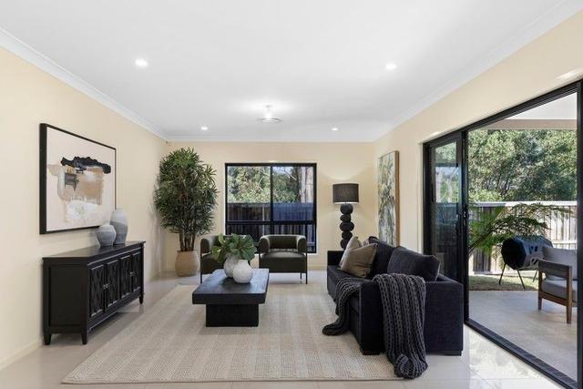 18 Brockman Drive, QLD 4055