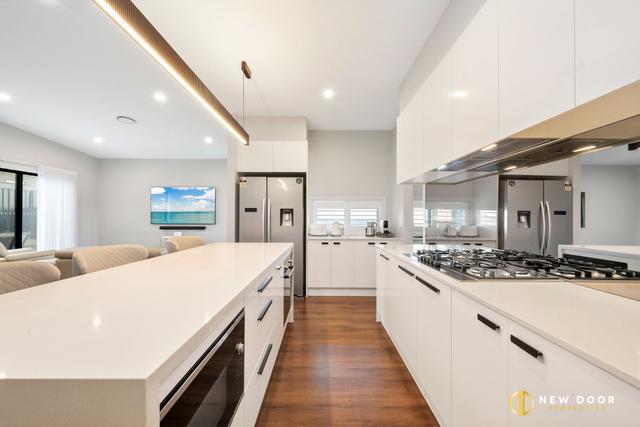 61 George Seddon Crescent, ACT 2913