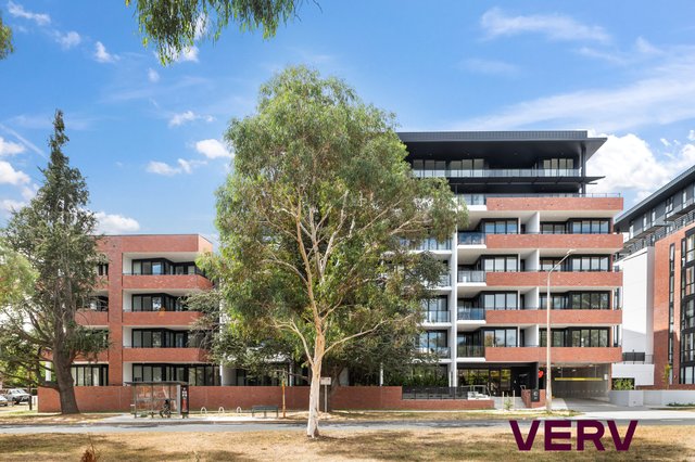 9/17 Captain Cook Crescent, ACT 2603