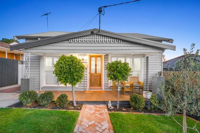 1/18 Ferntree Gully Road, VIC 3166