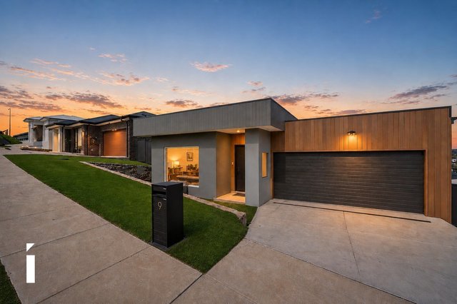 9 Laurel Martyn View, ACT 2611