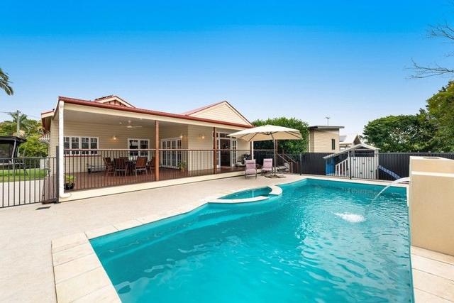 42 Macrossan  Avenue, QLD 4170