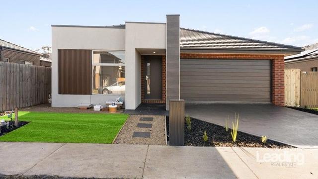 16 Capek Street, VIC 3429