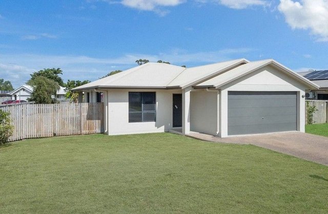 12 Janelle Street, QLD 4815