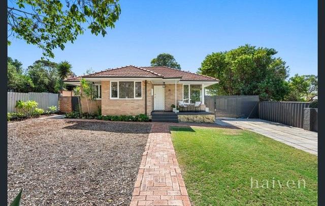 18 Waverley Rd, WA 6163